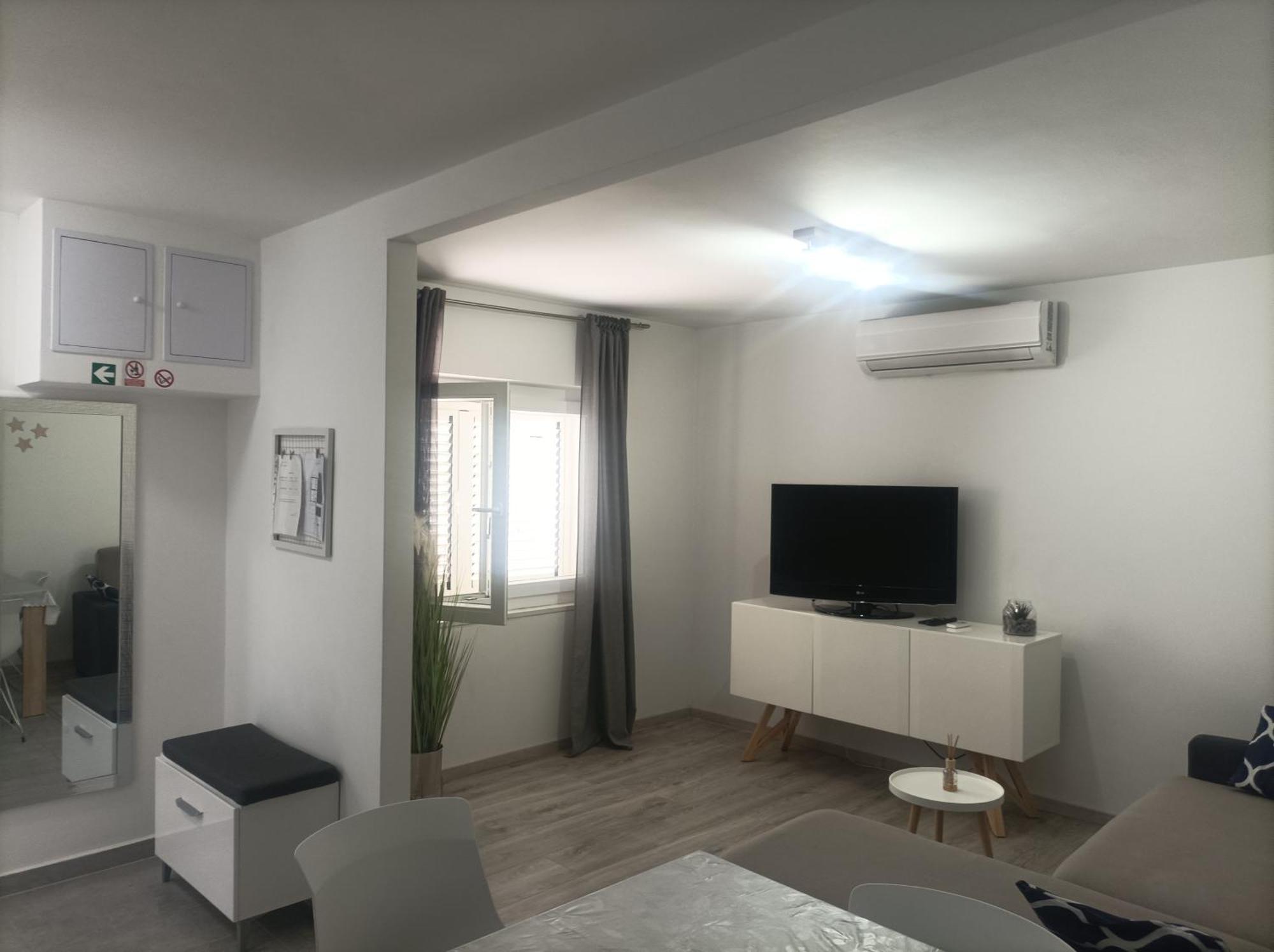 M&K Apartman Σπλιτ Εξωτερικό φωτογραφία