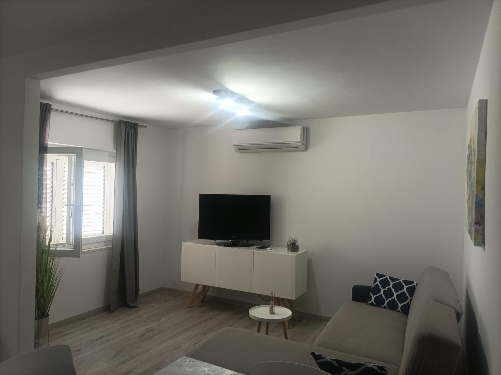 M&K Apartman Σπλιτ Εξωτερικό φωτογραφία